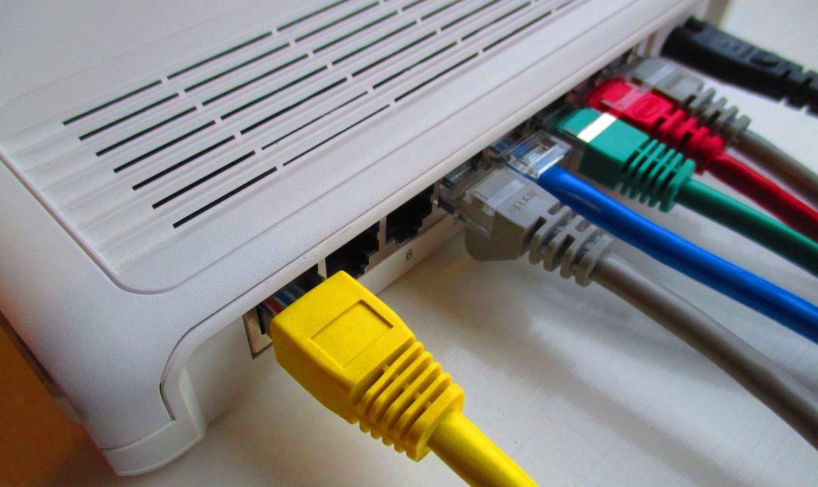technology-cable-communication-electronic-switch-product-10645