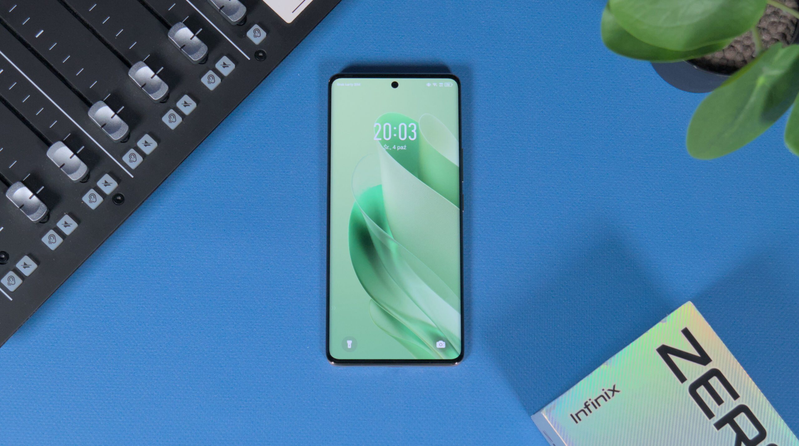 Infinix Zero 30 5G_smartfon