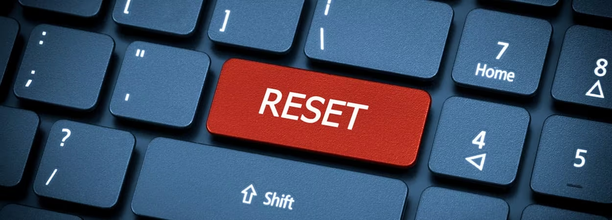 twardy reset laptopa