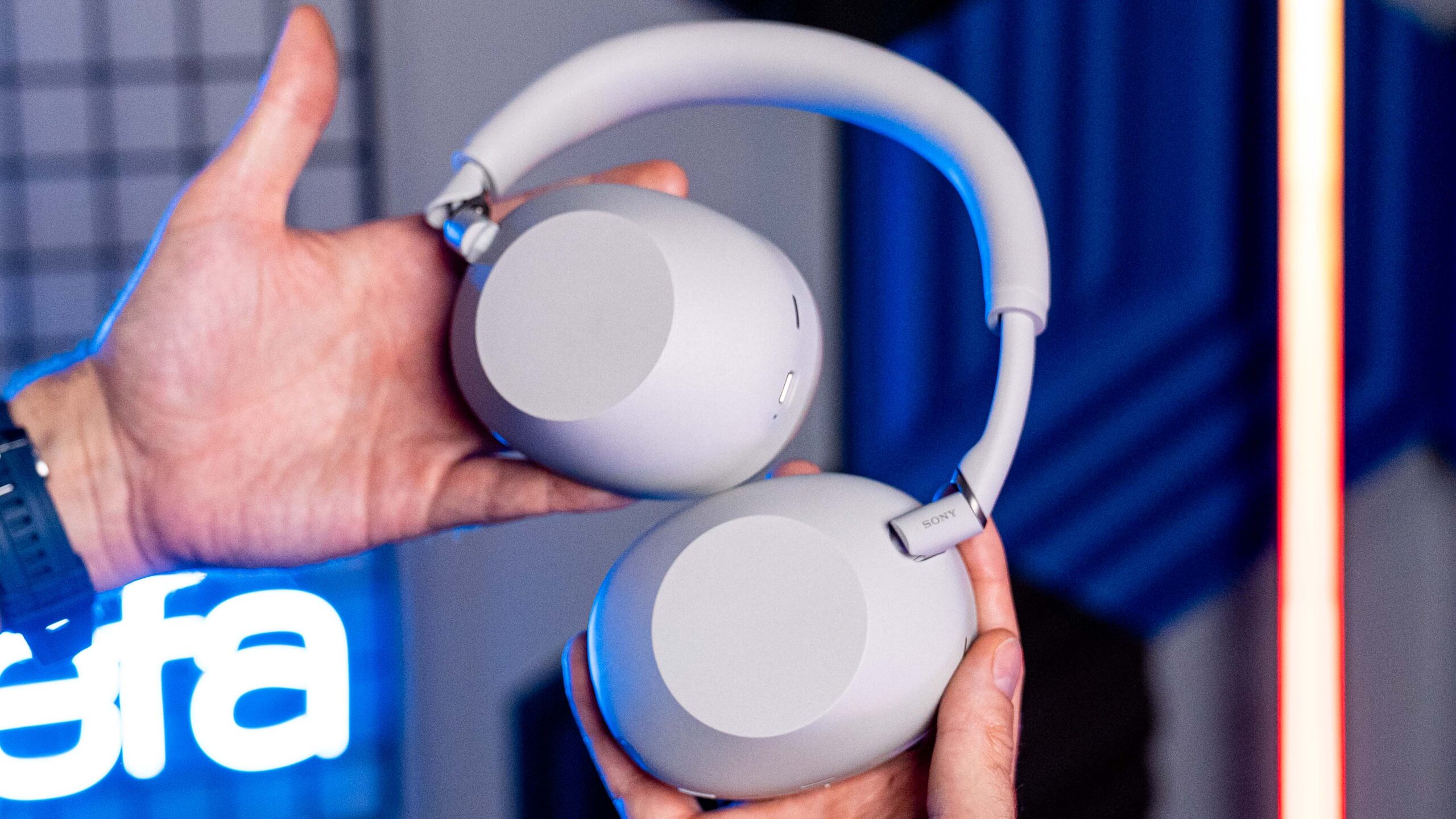 Sony WH-1000XM6