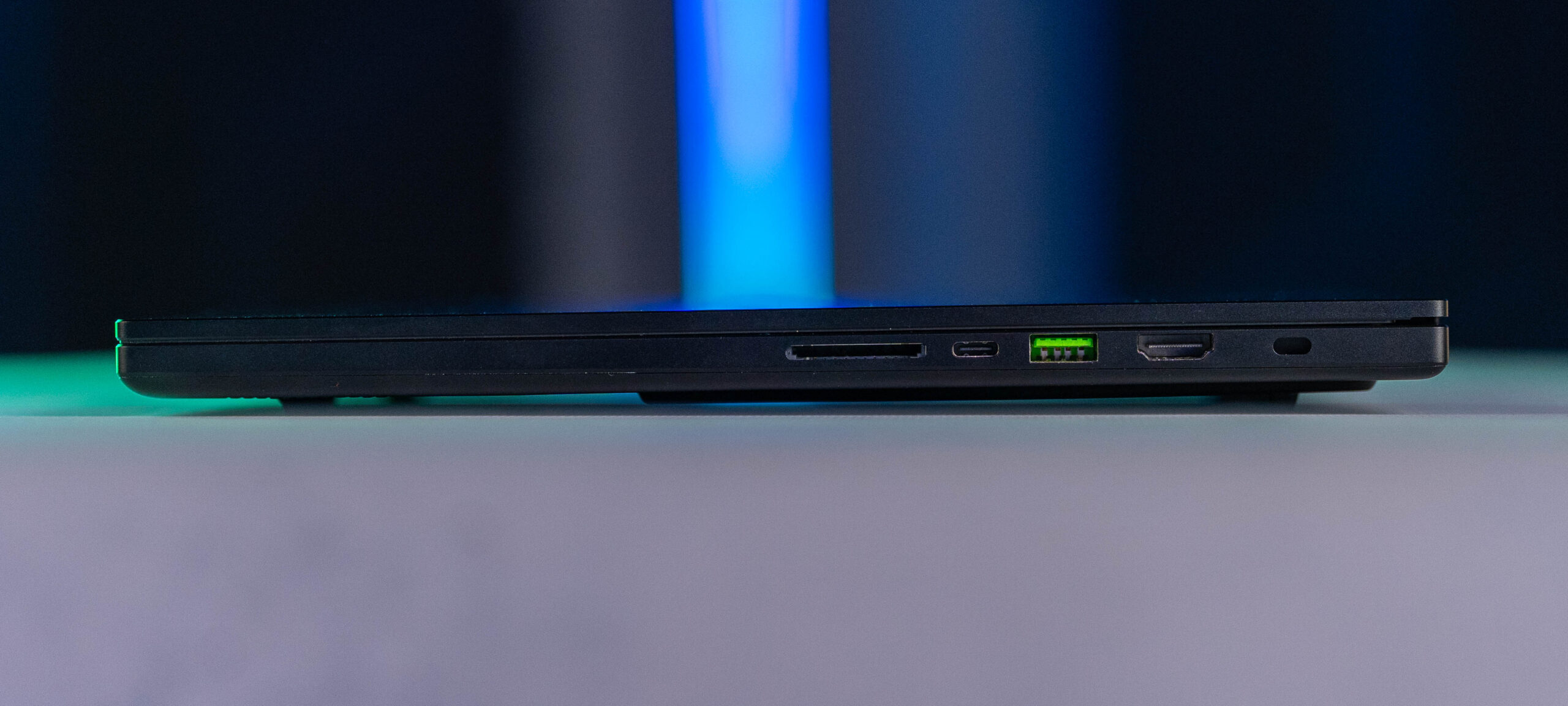 Razer Blade 16 2025