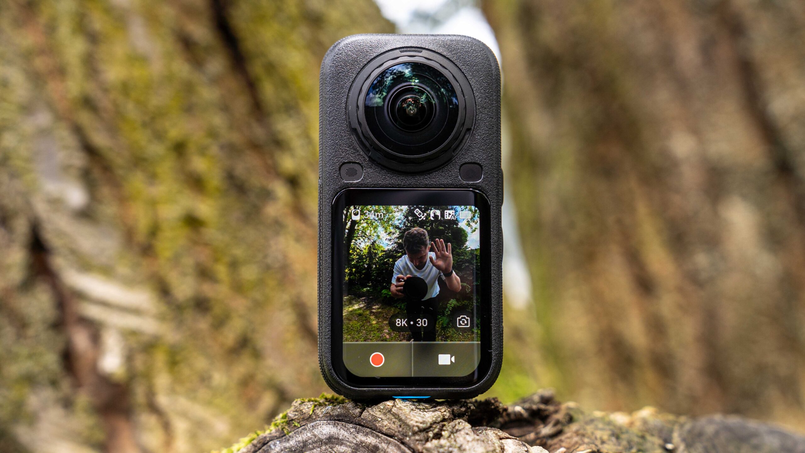 Insta360 X6