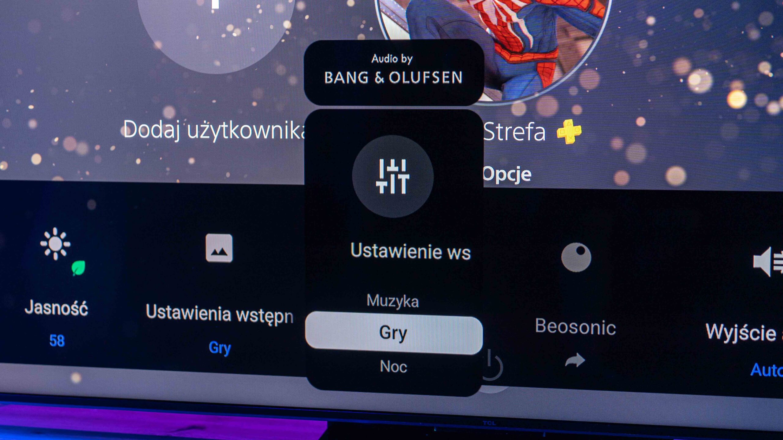 TCL C7L