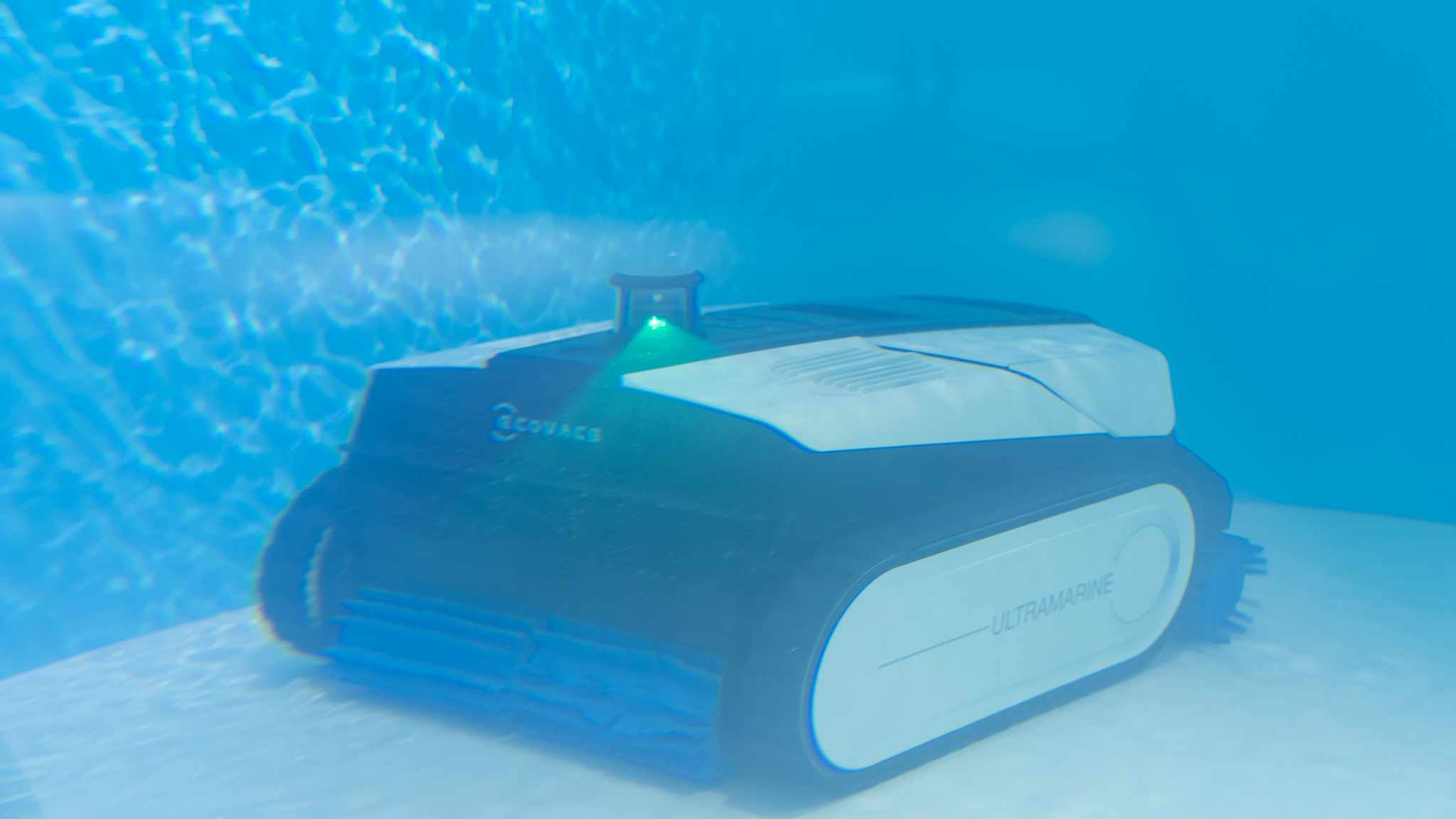 Ecovacs Ultramarine L1