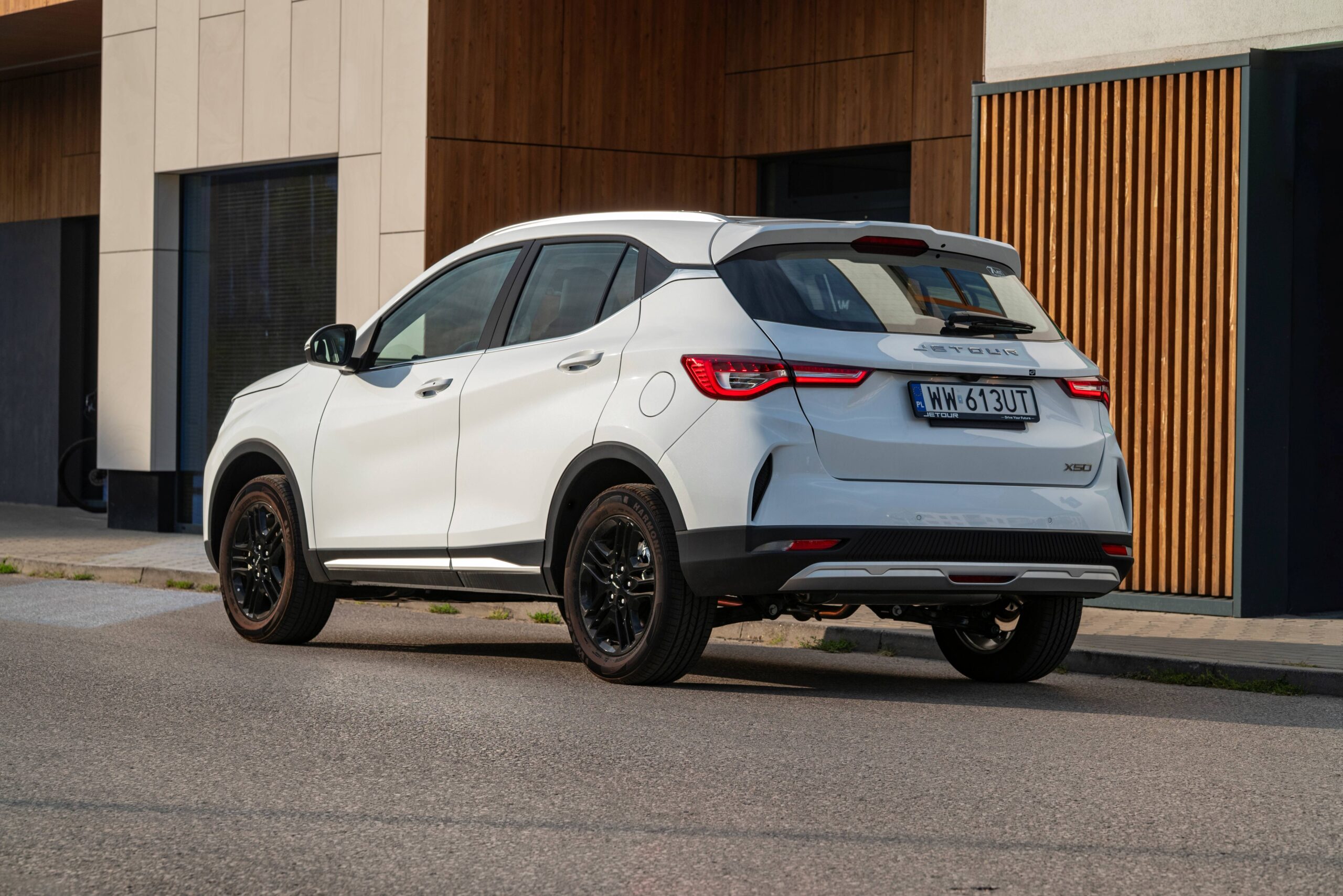JETOUR X50 - z tyłu
