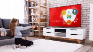 Małe jest piękne – kompaktowe TV od JVC i Hitachi